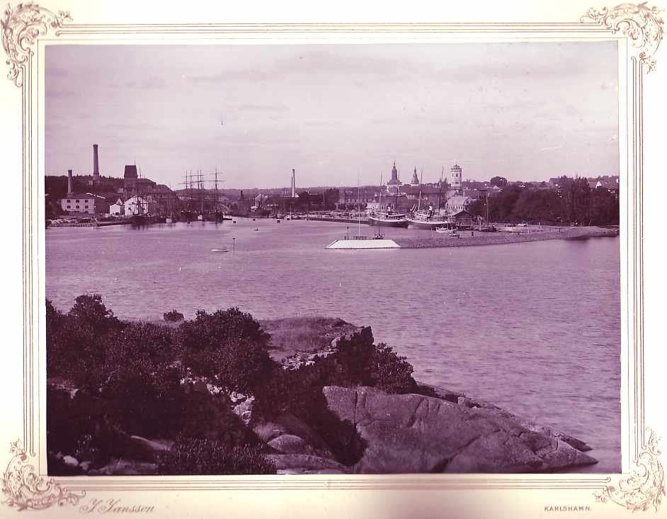 Vy mot hamnen